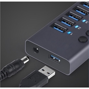 10-porters USB 3.0 Hub med individuelle strømbrytere - Grå