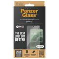 Motorola Moto G35 PanzerGlass Ultra-Wide Fit Beskyttelsesglass - 9H - Svart kant