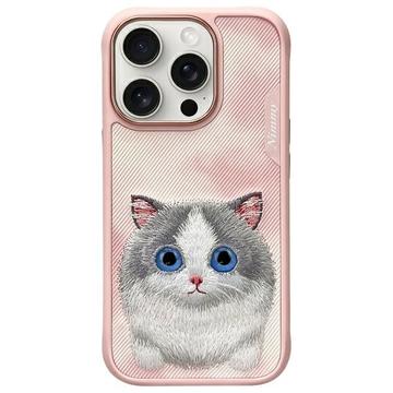 iPhone 16 Pro Nimmy Friends Big Eyed Pet 2.0 Katte-deksel - Rosa