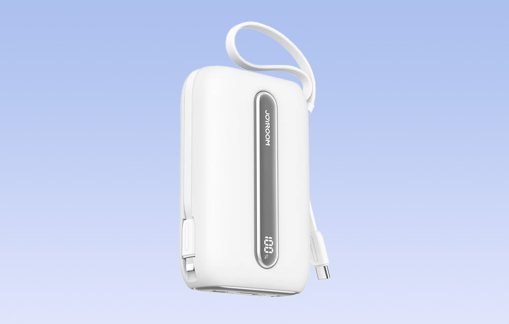 Joyroom JR-L012 Plus 20000mAh strømbank med USB-C, Lightning-kabler - 22.5W - hvit